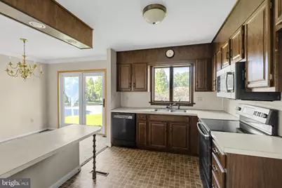 1525 Edinborough Circle, Landisville, PA 17538 - Photo 11
