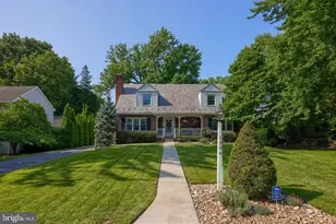 1306 Hillcrest Rd, Lancaster, PA 17603 - Photo 5