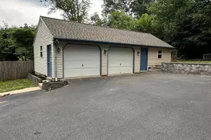567 Turnpike Rd, Elizabethtown, PA 17022 - Photo 35