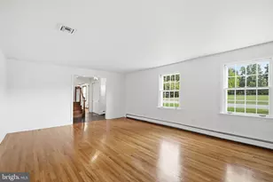 1300 Newton Rd, Lancaster, PA 17603 - Photo 13