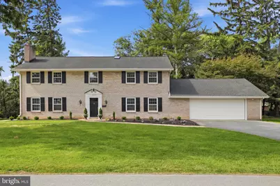 1300 Newton Road, Lancaster, PA 17603 - Photo 1