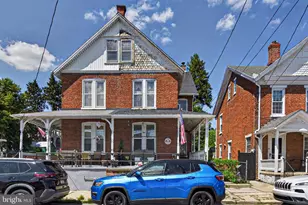 134 W Walnut St, Marietta, PA 17547 - Photo 1