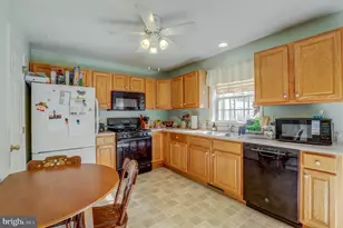 106 Battens Cir, Leola, PA 17540 - Photo 9