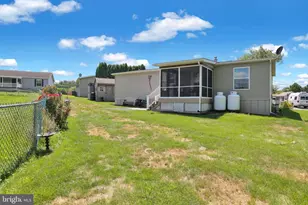 500 Mt Airy Rd, Stevens, PA 17578 - Photo 21