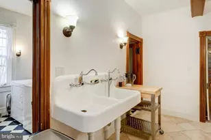 1033 Woods Ave, Lancaster, PA 17603 - Photo 13