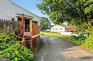 626 S Locust St, Elizabethtown, PA 17022 - Photo 35