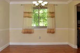 2527 Valley Dr, Lancaster, PA 17603 - Photo 9