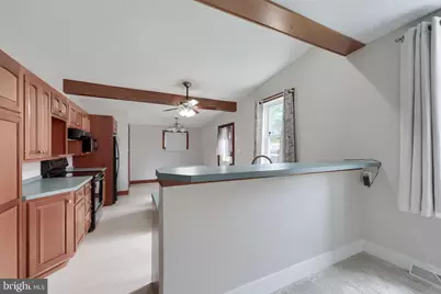 910 Grofftown Road, Lancaster, PA 17602 - Photo 9