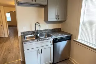 238 S 2nd St, Columbia, PA 17512 - Photo 5