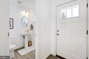 14 Southside Dr, Willow Street, PA 17584 - Photo 13