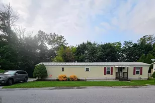 709 Primrose Ln, Ephrata, PA 17522 - Photo 1