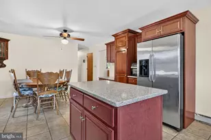 658 Green Ridge Dr Dr, Manheim, PA 17545 - Photo 17