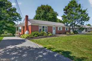 658 Green Ridge Dr Dr, Manheim, PA 17545 - Photo 1