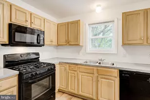 300 Elmshire Dr, Lancaster, PA 17603 - Photo 17