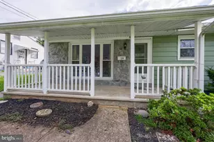 229 N Maple St, Elizabethtown, PA 17022 - Photo 5