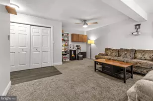 305 Fulton St, Akron, PA 17501 - Photo 19