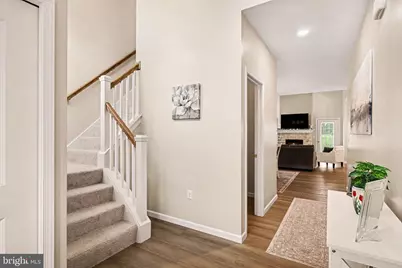 105 Village Drive, Millersville, PA 17551 - Photo 5