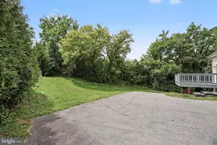 16 W Ridge Rd, Lititz, PA 17543 - Photo 3