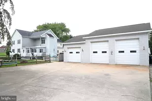62 Stevens Rd, Stevens, PA 17578 - Photo 1