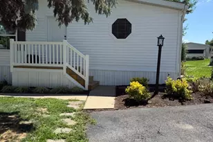 203 Oakfield Ct W, Lancaster, PA 17603 - Photo 35