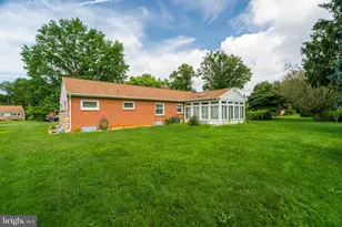 1711 Billview Dr, Lancaster, PA 17601 - Photo 9