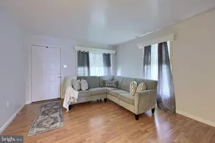 108 Hawk Ln, Ephrata, PA 17522 - Photo 5