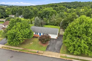 4 Barnhill Rd, Denver, PA 17517 - Photo 9