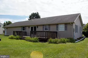 5237 Sunset Ln, Gap, PA 17527 - Photo 3