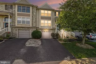 634 Lausch Ln, Lancaster, PA 17601 - Photo 1