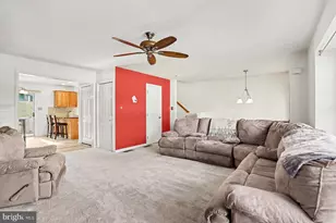634 Lausch Ln, Lancaster, PA 17601 - Photo 9