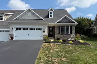 136 Sawgrass Dr, Millersville, PA 17551 - Photo 1