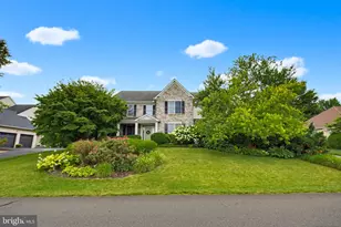 137 Huntingwood Dr, Lancaster, PA 17602 - Photo 3