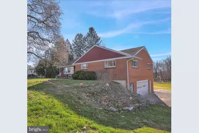 2460 Honeysuckle Lane, Lancaster, PA 17603 - Photo 1