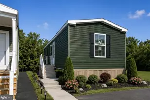 770 Stonewood Dr, Gap, PA 17527 - Photo 1