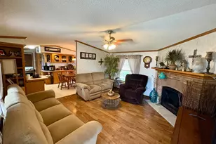 20 Circle Dr, Columbia, PA 17512 - Photo 3