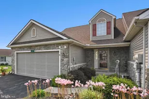 325 Hill St, Mount Joy, PA 17552 - Photo 5