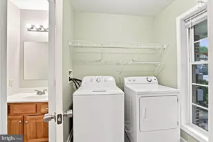 344 Crosswinds Dr, Lititz, PA 17543 - Photo 5