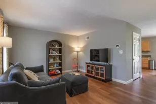 677 Knoll Dr, Mount Joy, PA 17552 - Photo 7