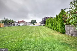 124 E Broad St, New Holland, PA 17557 - Photo 21