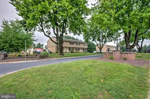 210 Meadow View Dr, Leola, PA 17540 - Photo 11