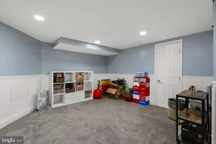 449 N State St, Ephrata, PA 17522 - Photo 17