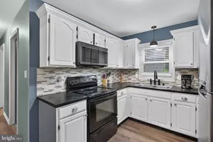 209 Tuckson Ave, Ephrata, PA 17522 - Photo 11