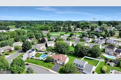 8 Barbara Lane, Lititz, PA 17543 - Photo 3