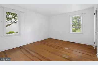 24 W Denlinger Avenue, Strasburg, PA 17579 - Photo 15