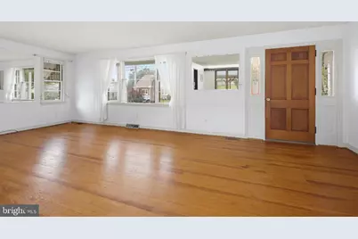 24 W Denlinger Avenue, Strasburg, PA 17579 - Photo 9