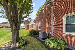 17 E Penn Grant Rd, Willow Street, PA 17584 - Photo 15
