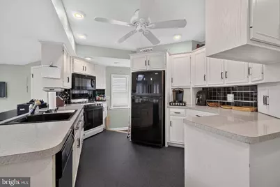 607 Hilton, Lancaster, PA 17603 - Photo 5