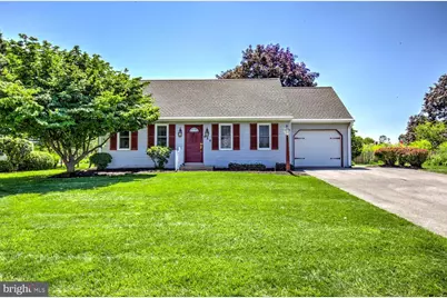 834 Lakeview Drive, Lancaster, PA 17601 - Photo 3