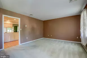 834 Lakeview Dr, Lancaster, PA 17601 - Photo 11