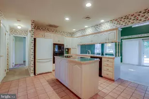 834 Lakeview Dr, Lancaster, PA 17601 - Photo 15